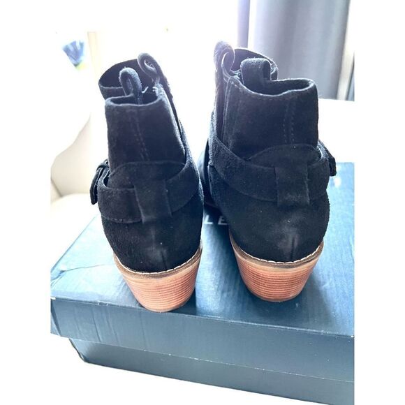 cole haan jensynn suede black bootie size 7.5B - Picture 3 of 9